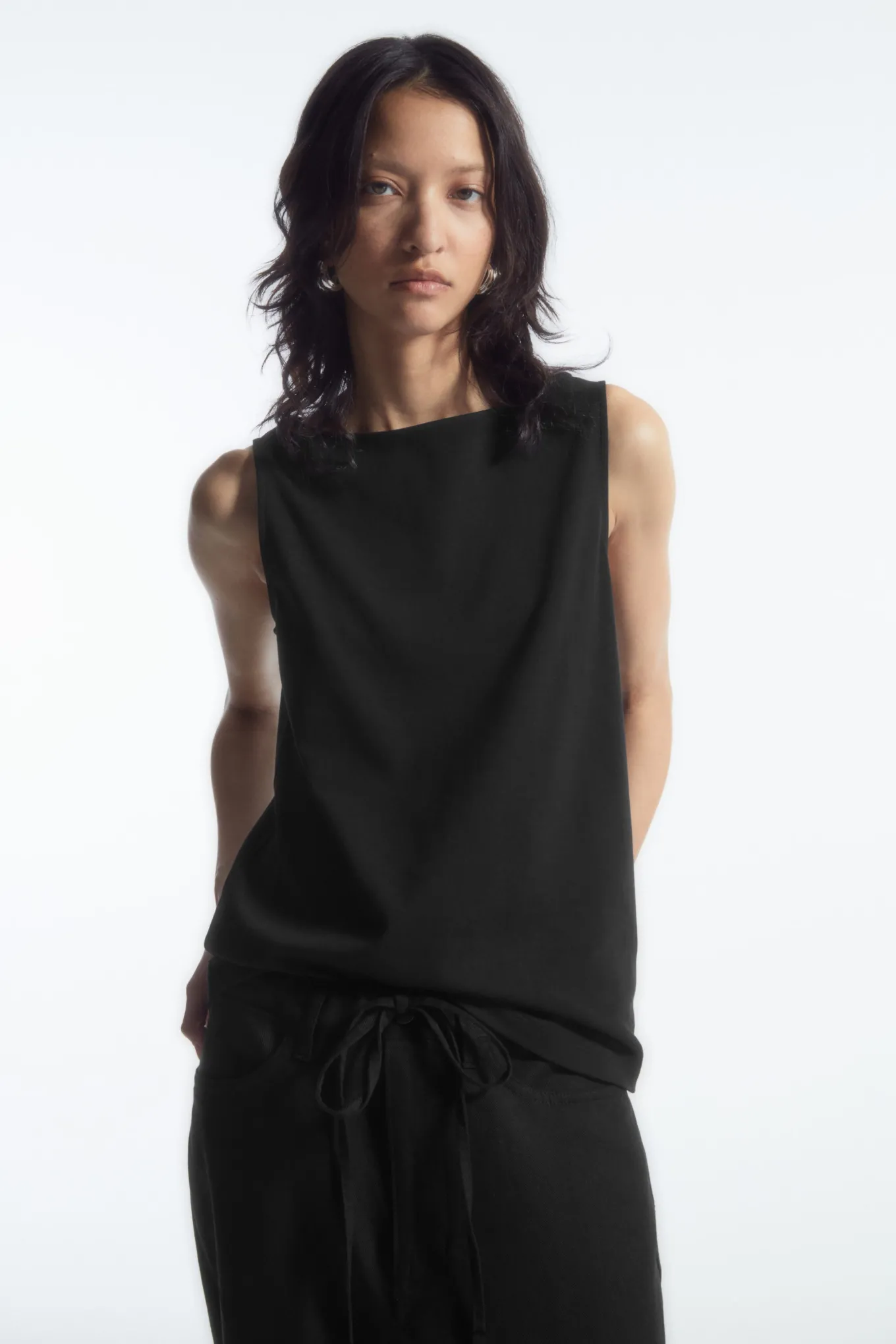 TANKTOP MIT U-BOOT-AUSSCHNITT-COS Shop